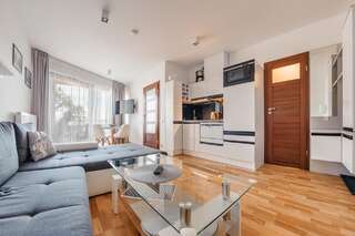 Апартаменты Apartamenty Sun & Snow Horyzont Мендзыздрое Апартаменты с 1 спальней и частичным видом на море-6